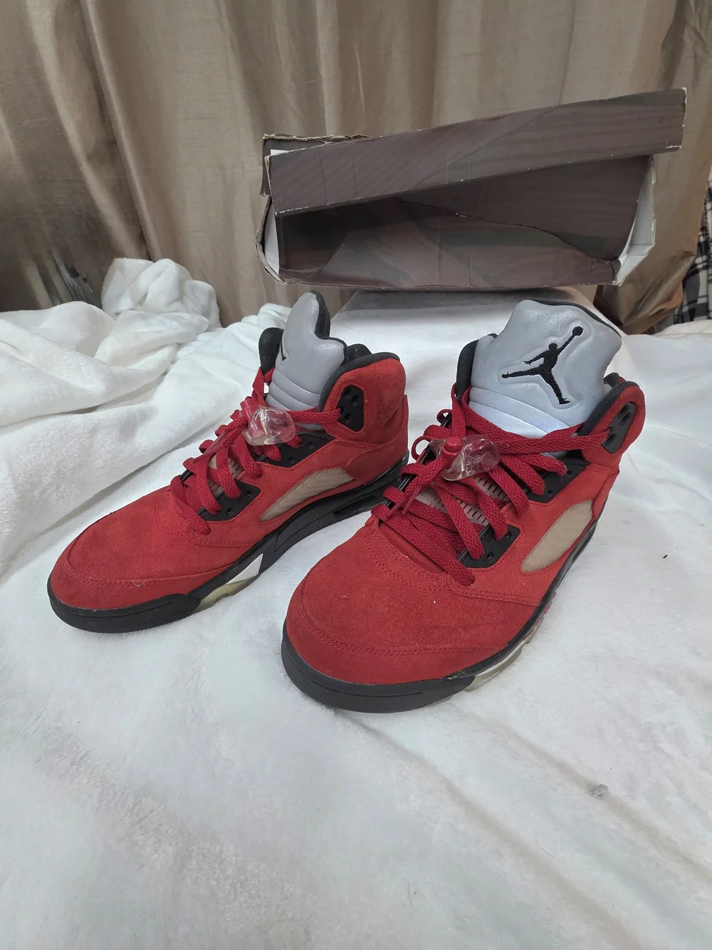 Men's Nike Air Jordan 5 Retro Raging Bull Red Suede Basketball Shoes